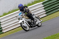 Vintage-motorcycle-club;eventdigitalimages;mallory-park;mallory-park-trackday-photographs;no-limits-trackdays;peter-wileman-photography;trackday-digital-images;trackday-photos;vmcc-festival-1000-bikes-photographs